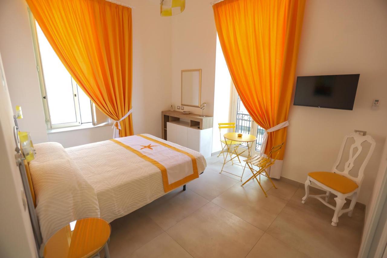 M'Incanto B&B Napoli Eksteriør billede